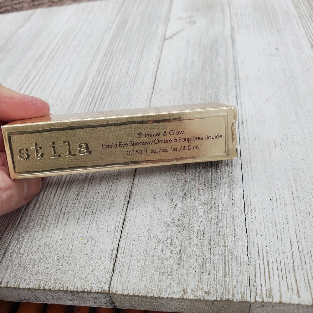 Stila Shimmer & Glow Liquid Eye Shadow